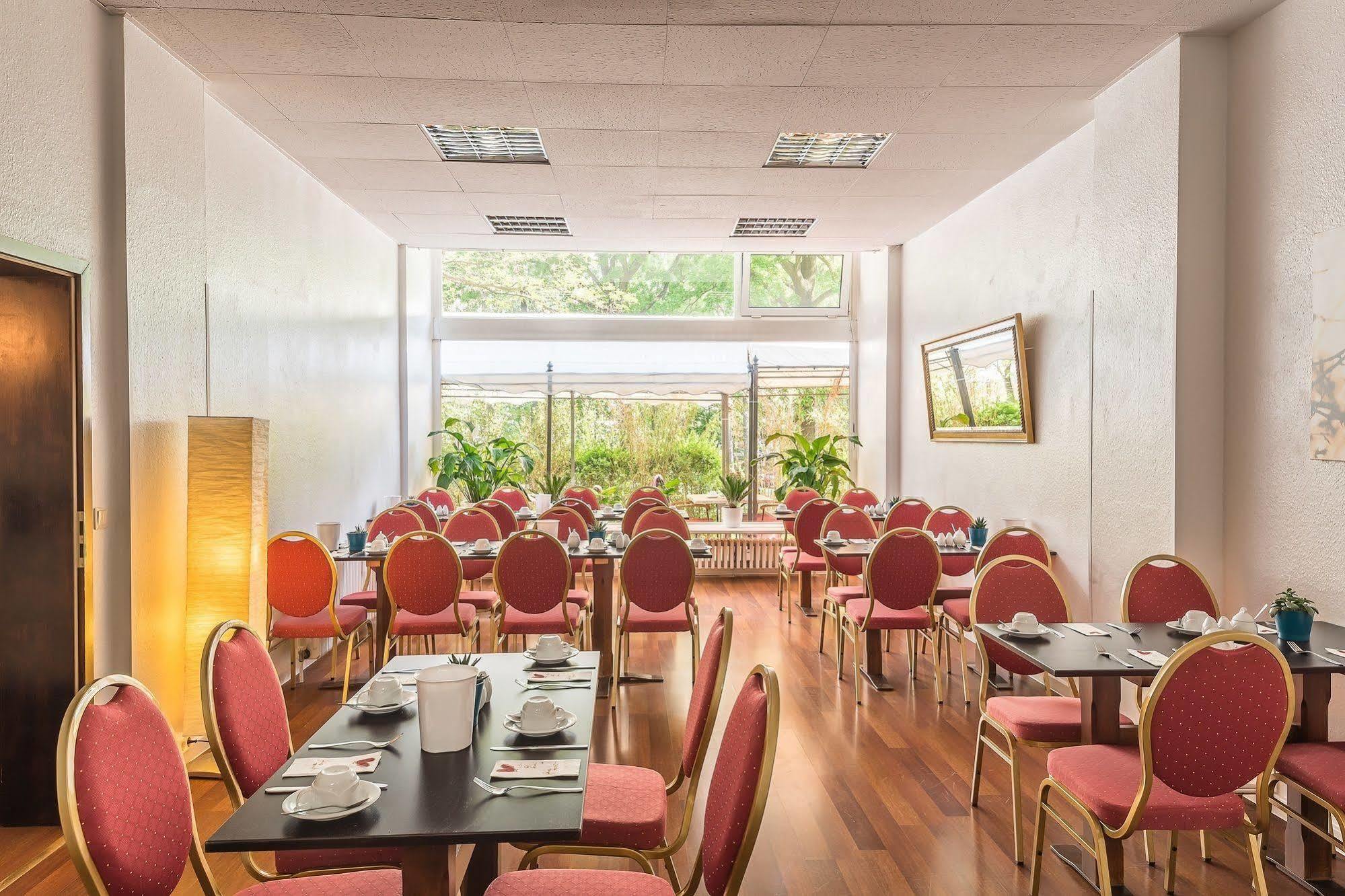 Alecsa Hotel Am Olympiastadion Berlin Zewnętrze zdjęcie